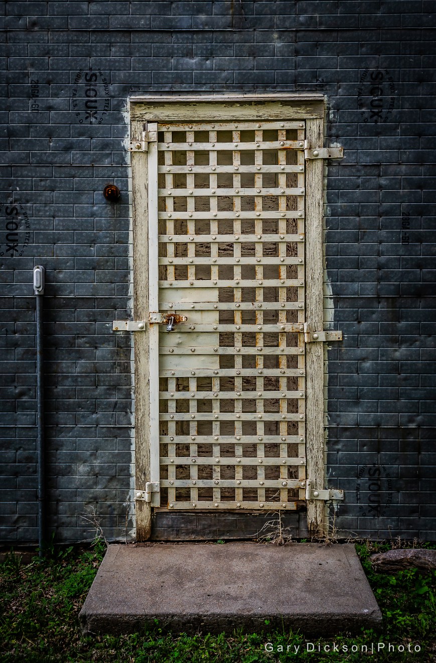 Who’s in the hoosegow now?