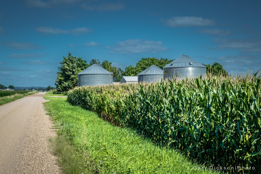 South Dakota farm real estate values increase by 6%